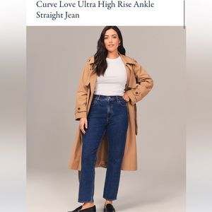 Abercrombie Curve Love Ultra High Rise Ankle Straight Jean